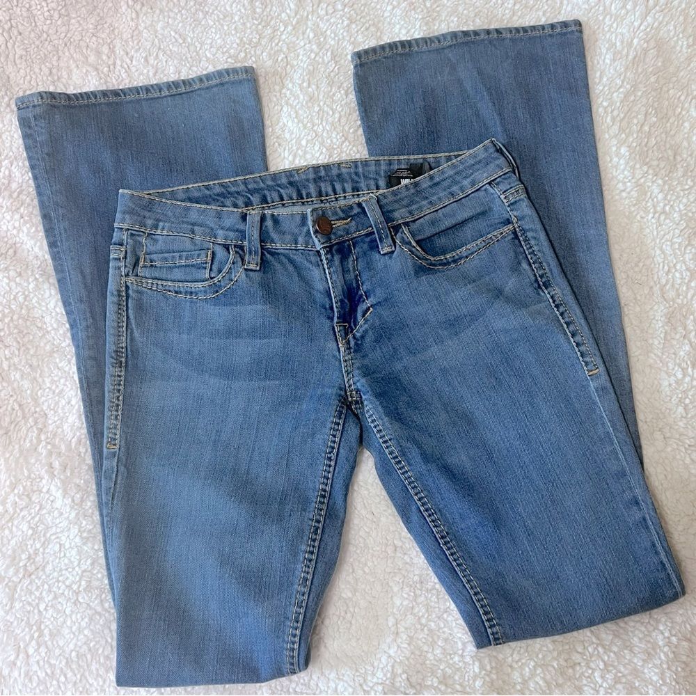 🌟William Rast bootcut jeans, made in the USA, medium wash, size 26